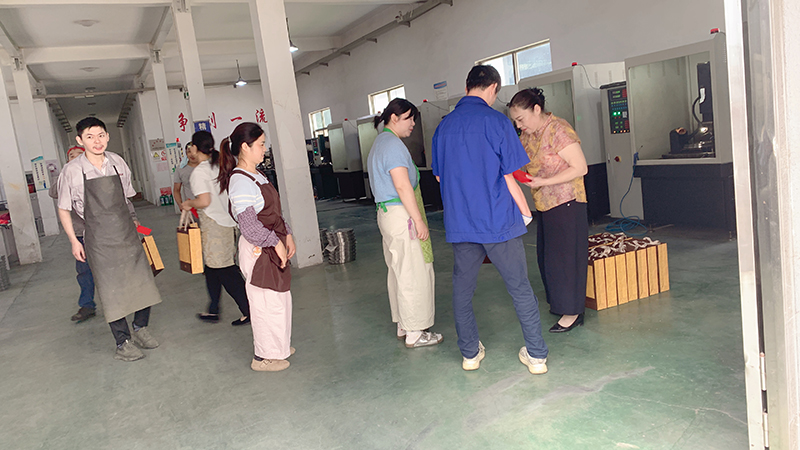 盐城市自强化纤机械股份有限公司